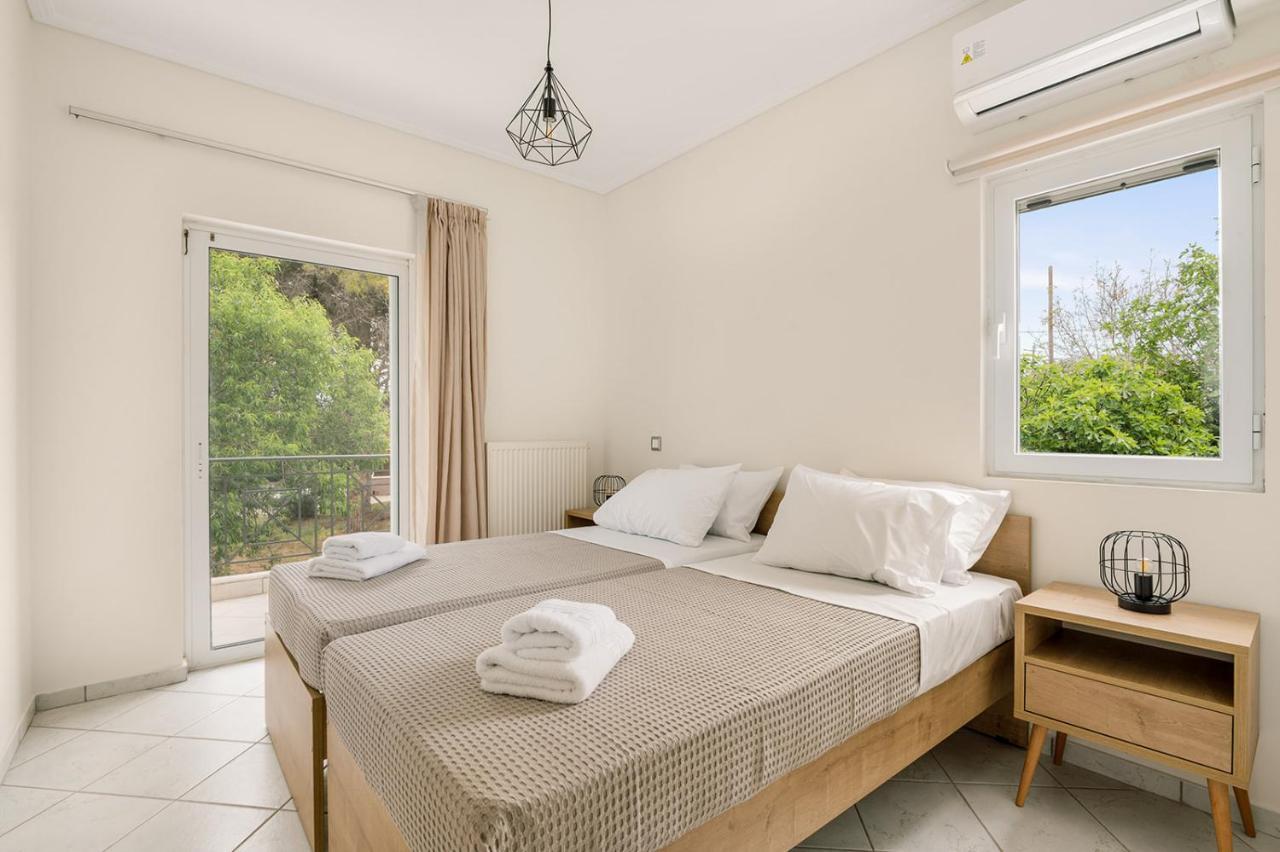 Vasilopoulos Residences - Apartments Ioni & Neso Argostoli  Eksteriør billede
