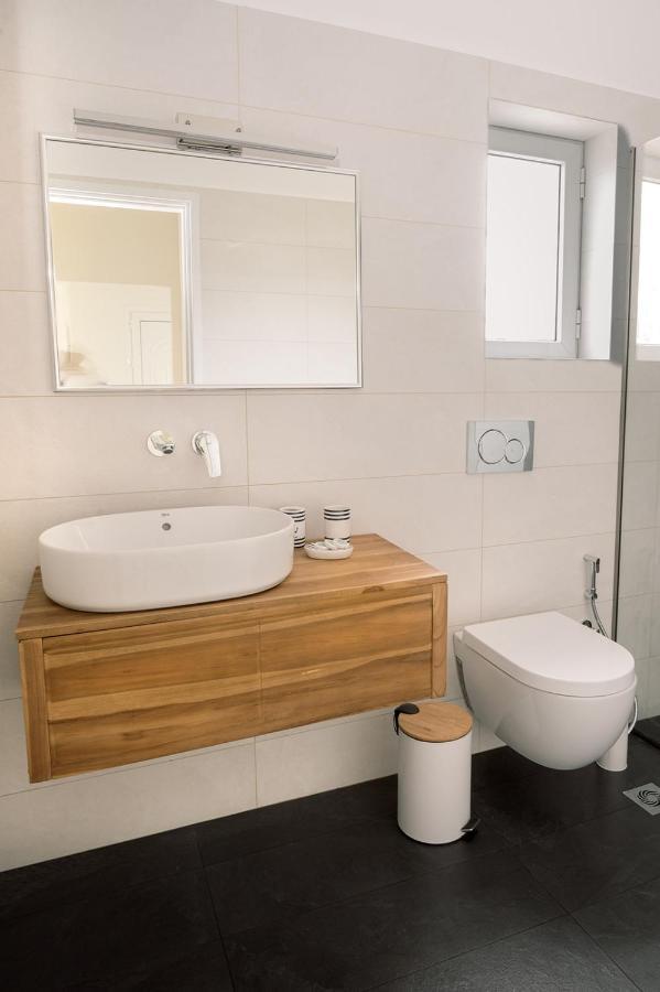 Vasilopoulos Residences - Apartments Ioni & Neso Argostoli  Eksteriør billede