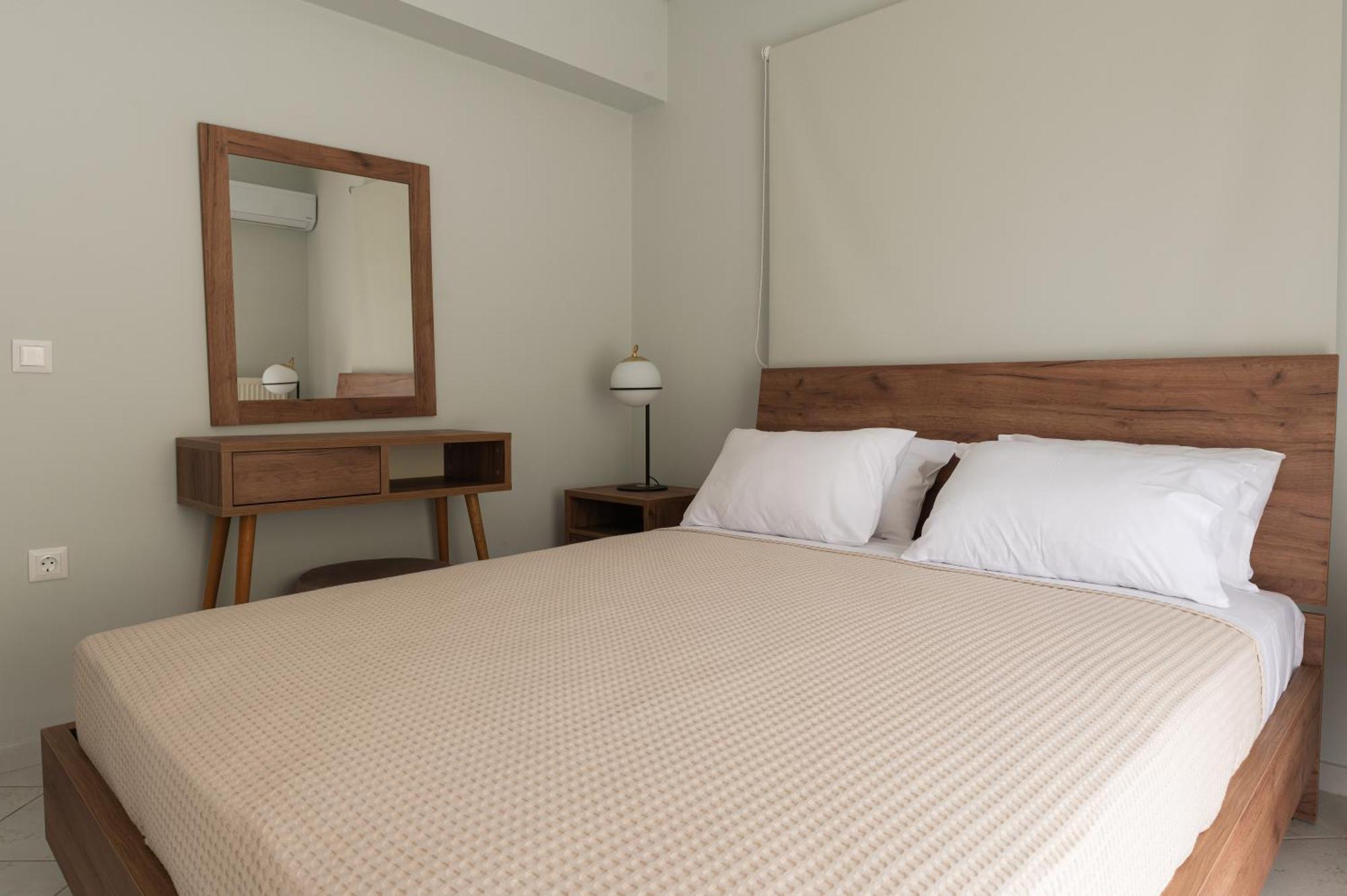 Vasilopoulos Residences - Apartments Ioni & Neso Argostoli  Eksteriør billede